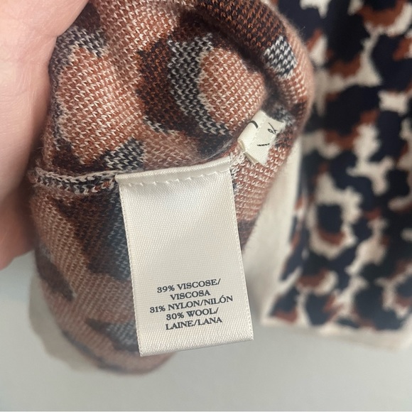 Ann Taylor Leopard Print Sweater - Picture 3 of 4